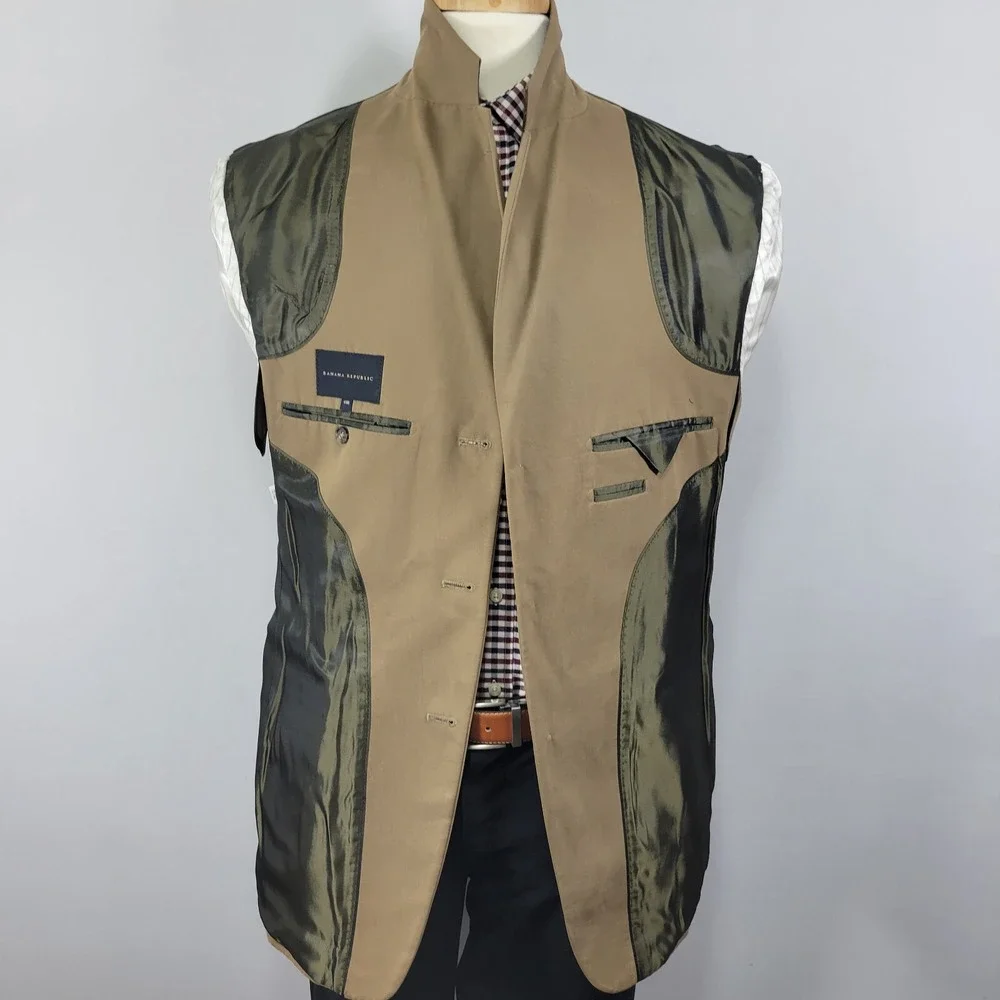 Banana Republic Men's Sport Coat‎ Blazer Three Button Brown Cotton Size 44R